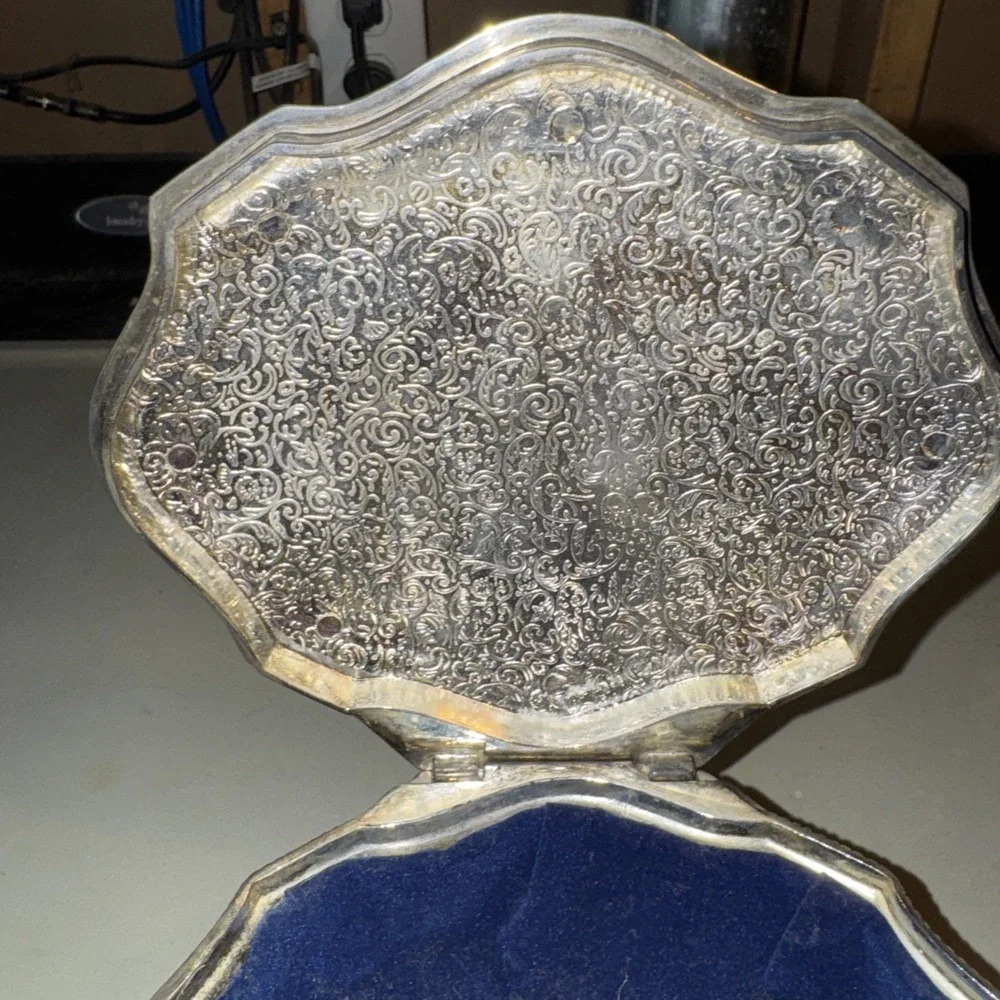 Vtg Sankyo Like Silver Plated Music Jewelry Trinket Box Hinged Footed Victorian